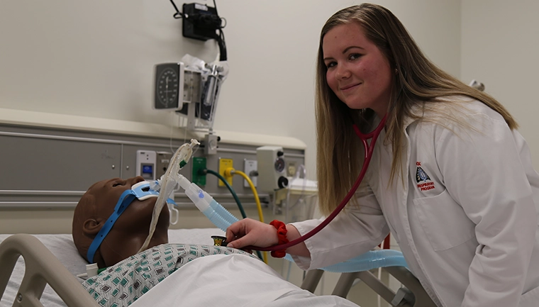 Student working in the Respiratory lab at CCBC