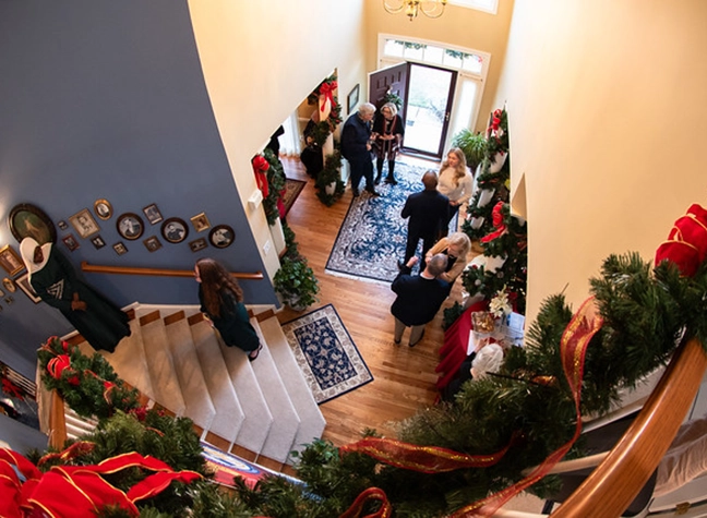 Reception photo with several guests.